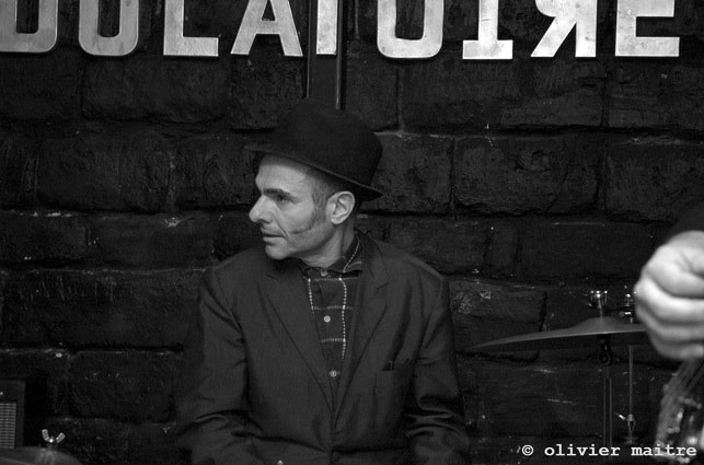 carpet-sellers29nov08nb50