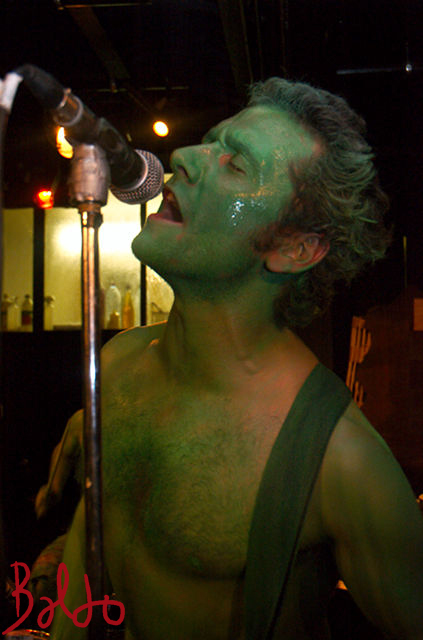picolo09-12-09-057