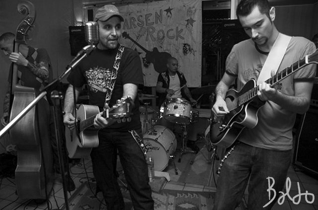 brain-eaters10-16-09-088
