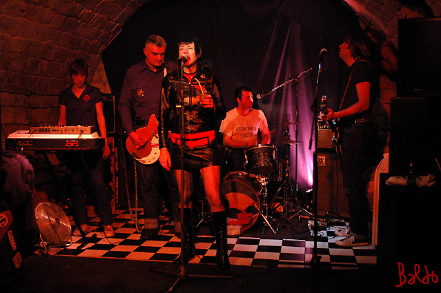 ripoffs-op-s9oct07097