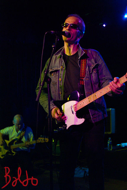 Soucoupes-scene10-15-00023