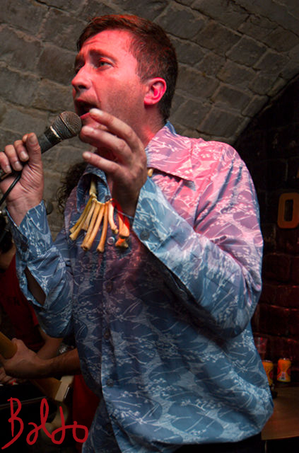 wau-arh07-15-2009-117